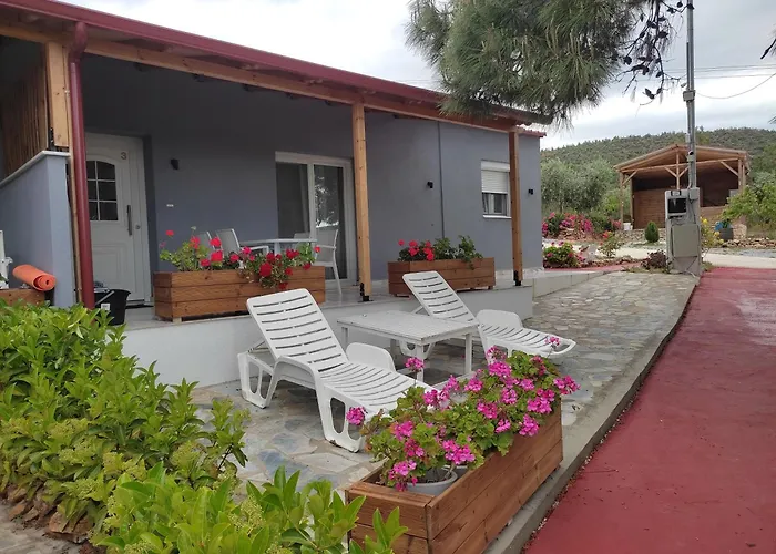 Pefkari Bay Villas