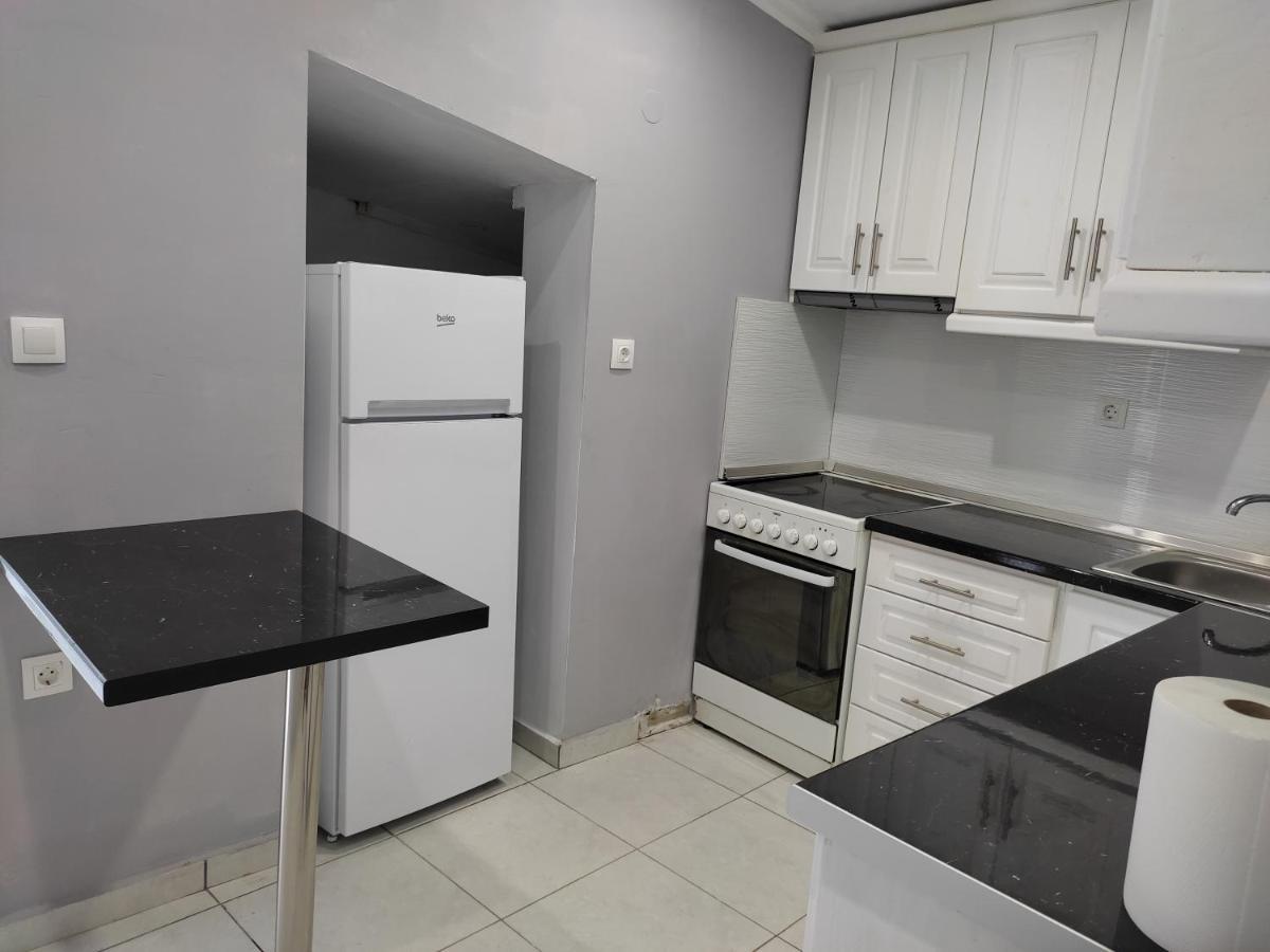 Apartment Bay